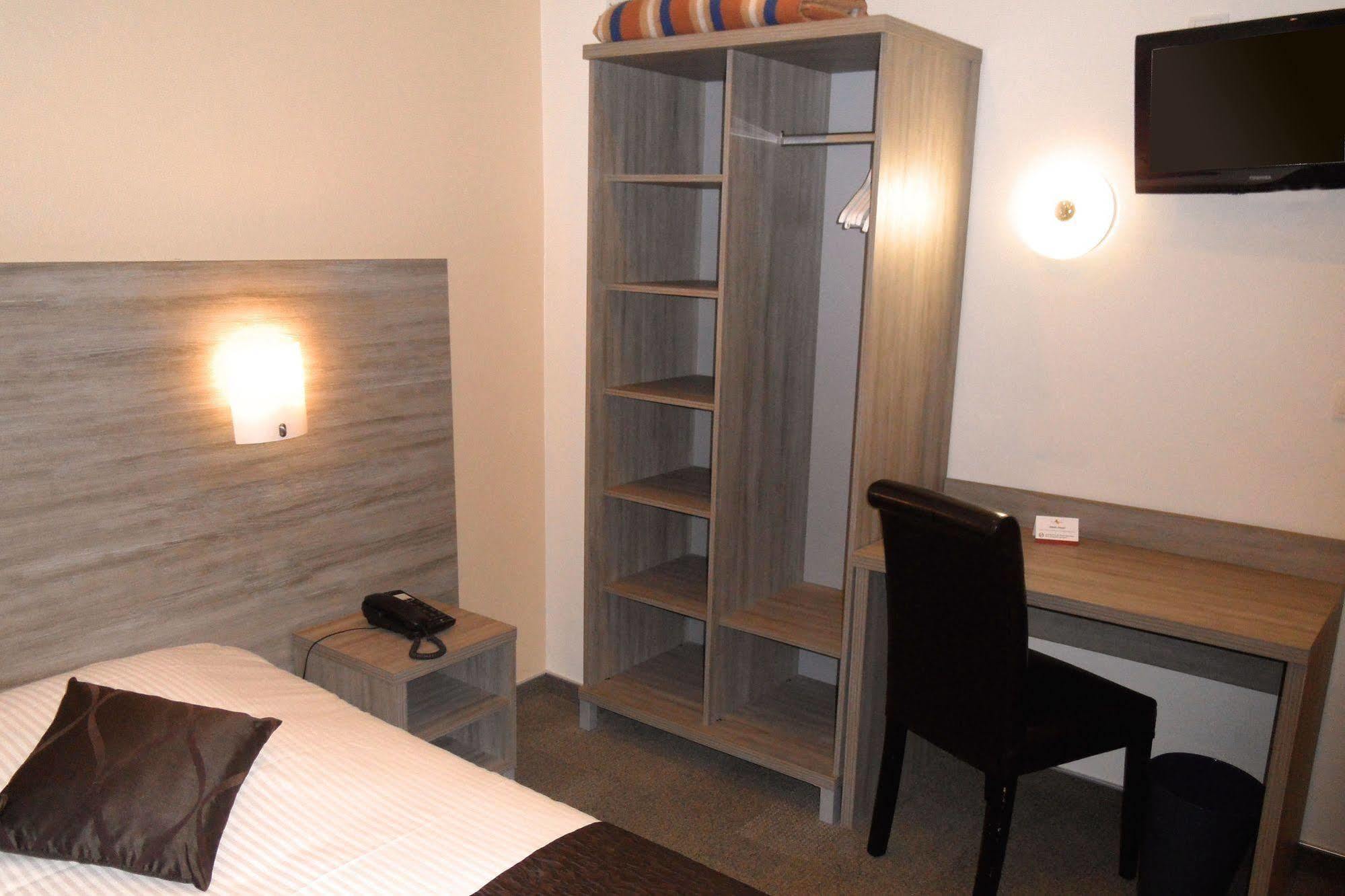 Comfort Hotel Cecil Metz Gare Exterior foto